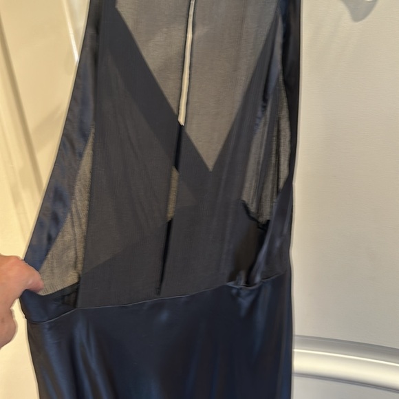 Morgan Taylor 100% silk black negligee - Picture 3 of 4